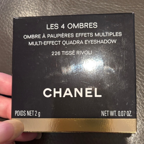 CHANEL Les 4 Ombres Multi-Effect Eyeshadow - Tissé Rivoli - Picture 1 of 4